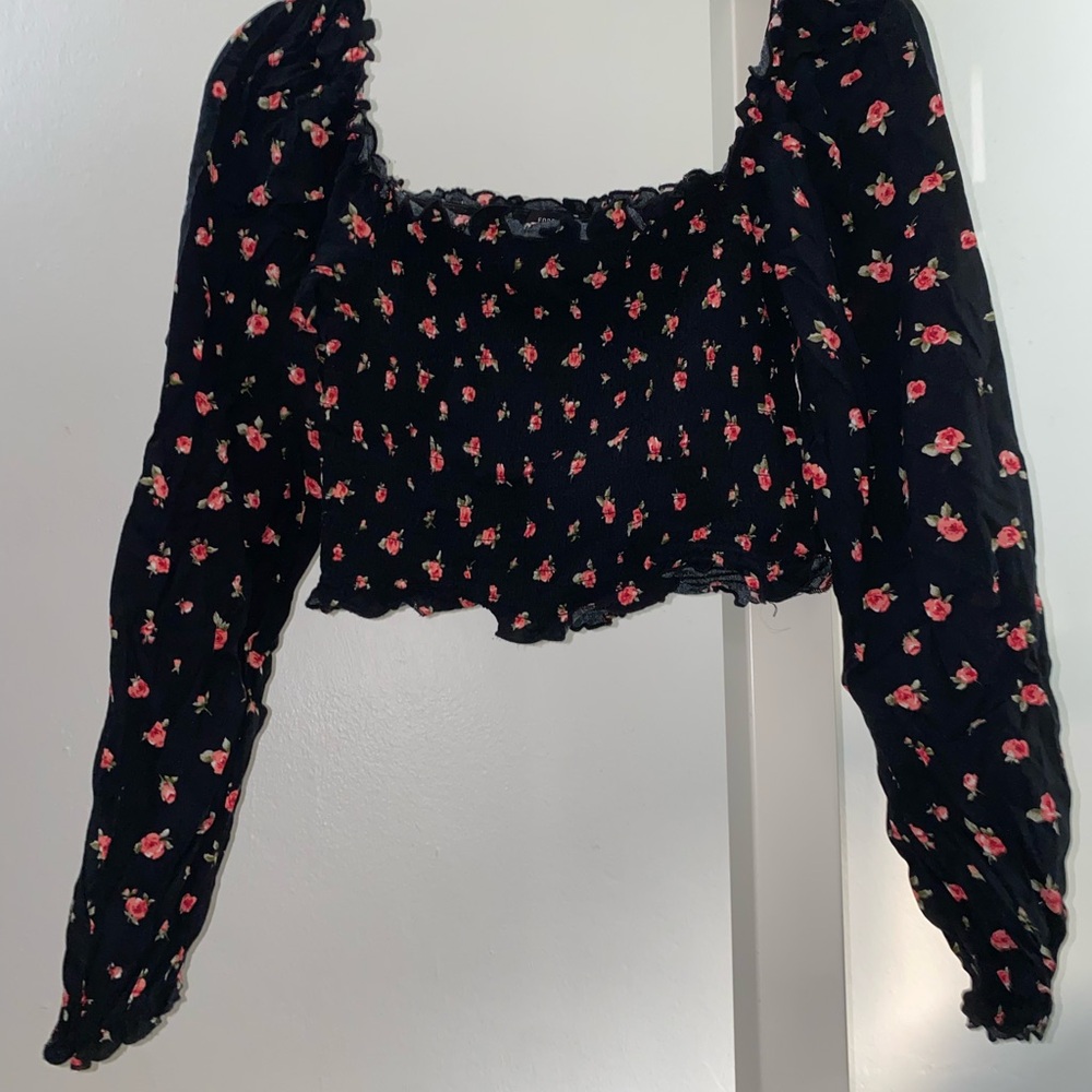 Forever 21 Black Floral Blouse